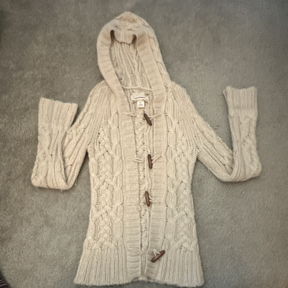 Abercrombie Women's Beige Cable-Knit Hooded Toggle Cardigan Sweater Size M