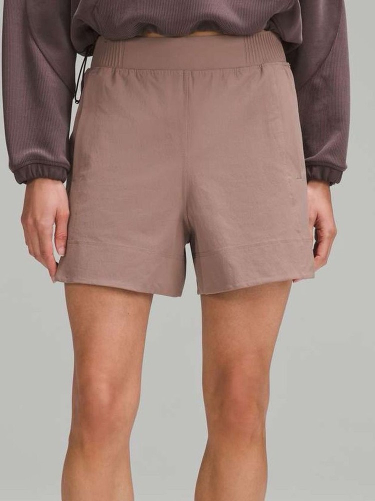 Lululemon Stretch Woven Relaxed-Fit High-Rise Short 4