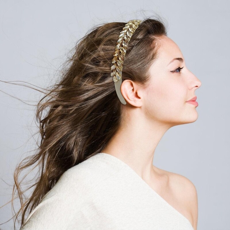 Sparkling Crystal Hairband for Women – Perfect for Music Festivals & Events