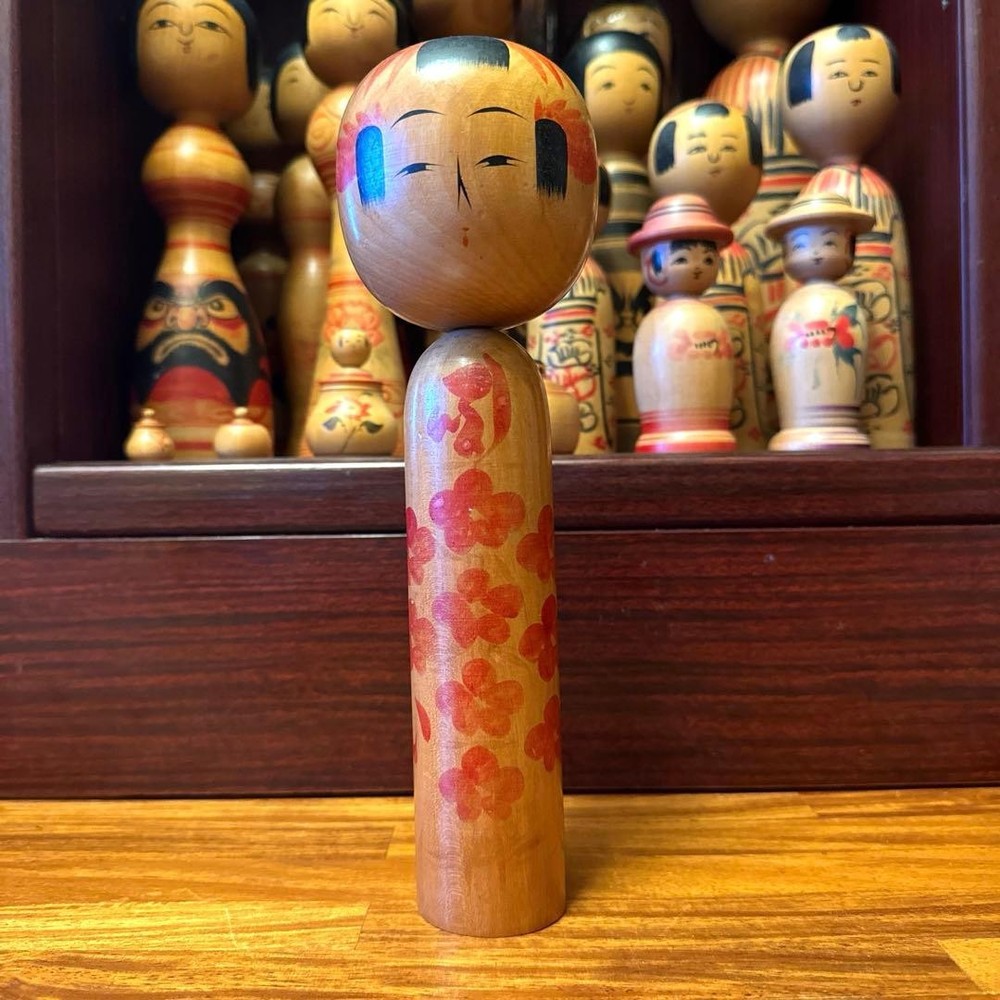 Takasaki Eiichiro Kokeshi Doll Yamagata Vintage Wooden Super Rare New Condition