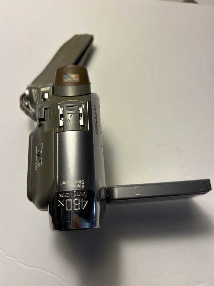 Sony Handycam DCR-HC42 12x MiniDV Compact Digital Video Camcorder SEE DETAILS
