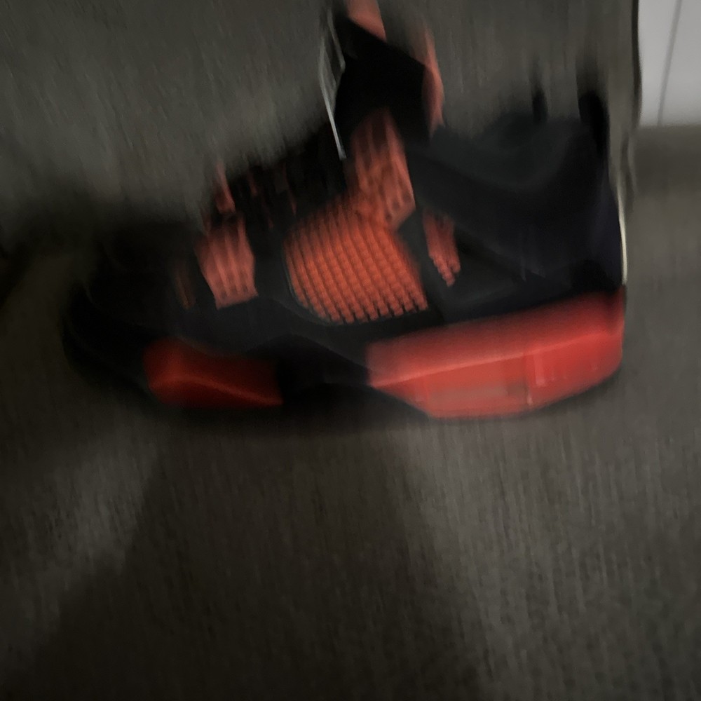 Jordan 4 Retro Red Thunder