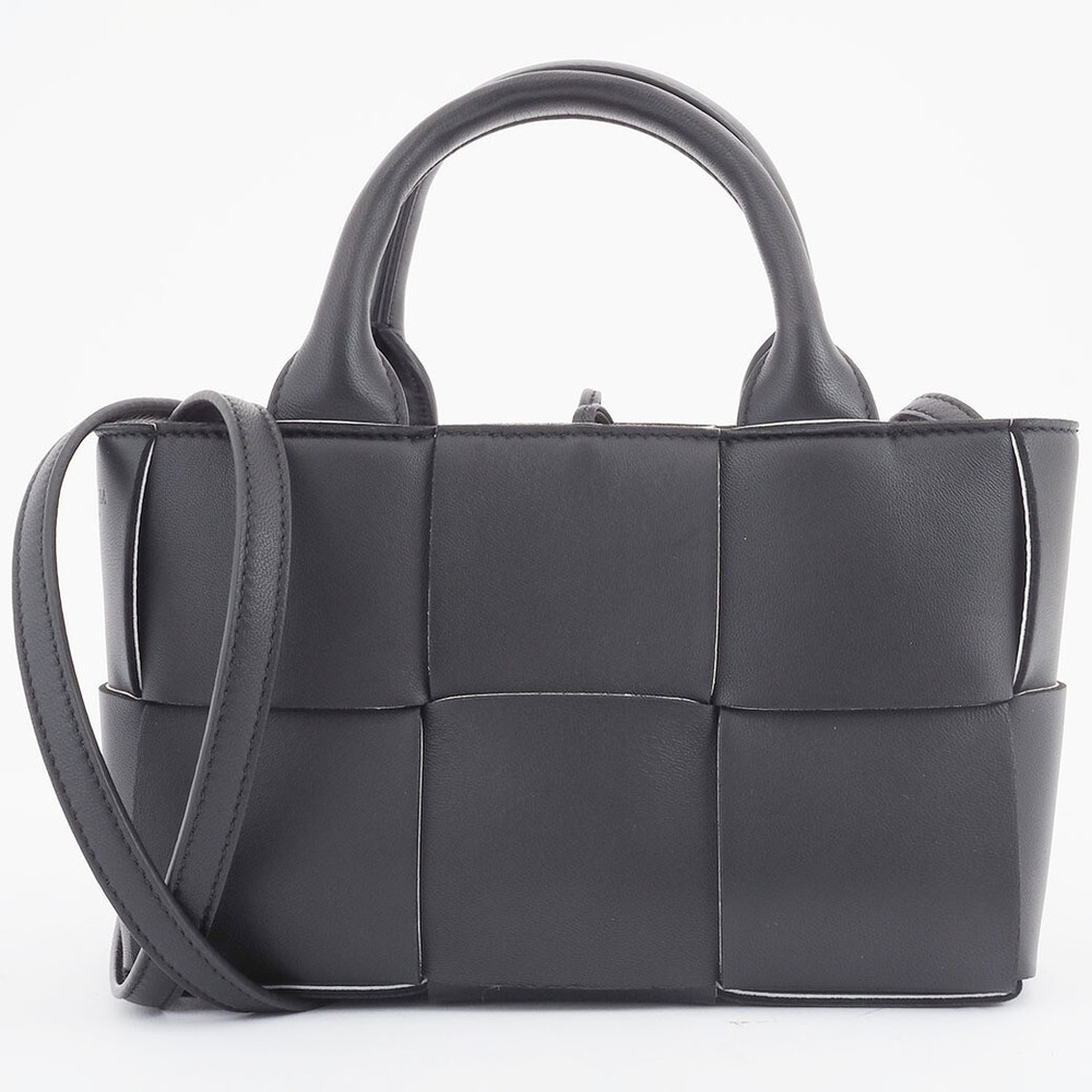 Bottega Veneta Candy Arco Tote Bag in Black and White 729029VMAY31283