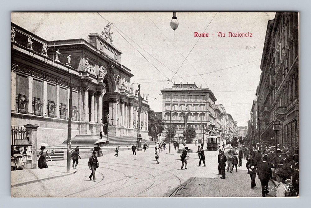Italy- Rome Busy Nazionale Street & Histoic Buildings Old Post Vintage Postcard