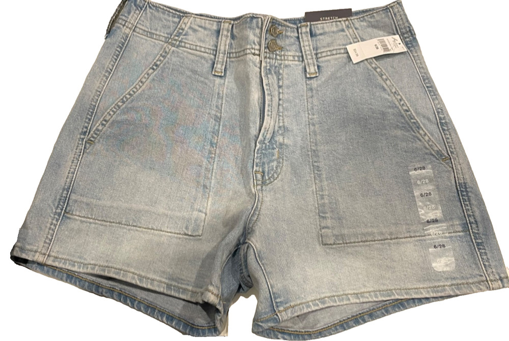 Gap Women’s Size 6/28 ~ 4
