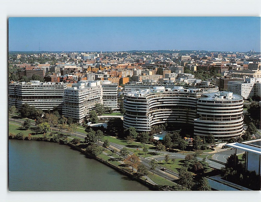 Postcard Watergate Complex & Hotel Washington DC USA
