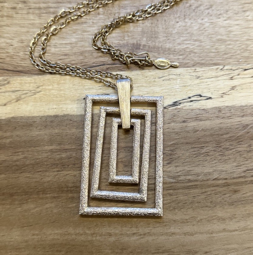 Gold Tone Necklace and Pendant, SARAH COVENTRY, Vintage Geometric 24” Chain