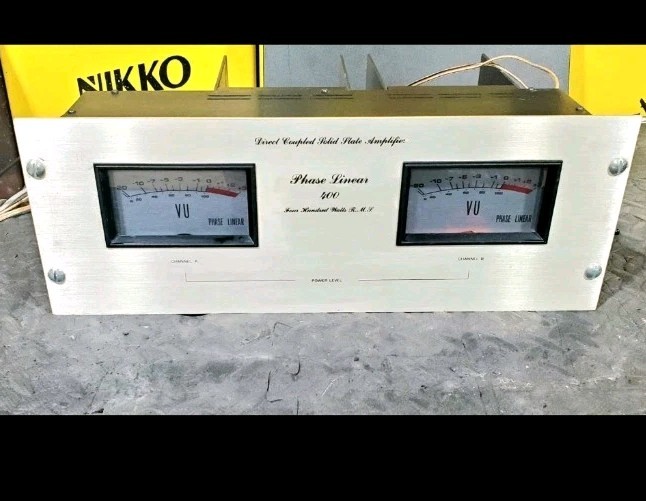 Vintage Phase Linear 400 Silver Face Direct Coupled Stereo Power  Amplifier