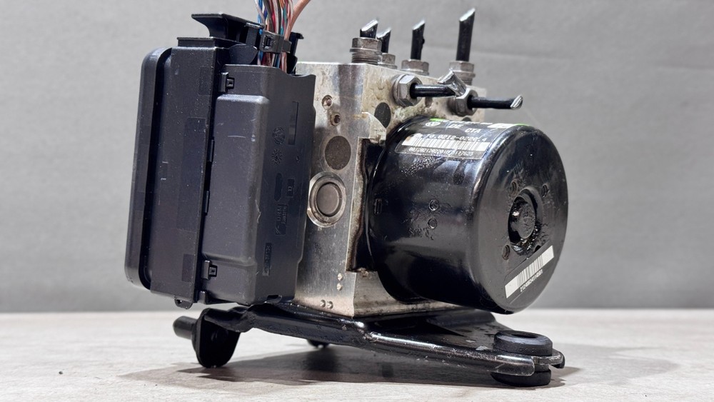 1K0614517AT , 1K0907379AJ ABS Block Pump Hydraulic Block for Volkswagen Seat