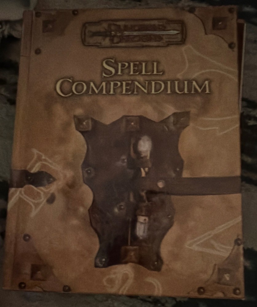 Wizards of the Coast Spell Compendium Hardcover Book Dungeons & Dragons 2005