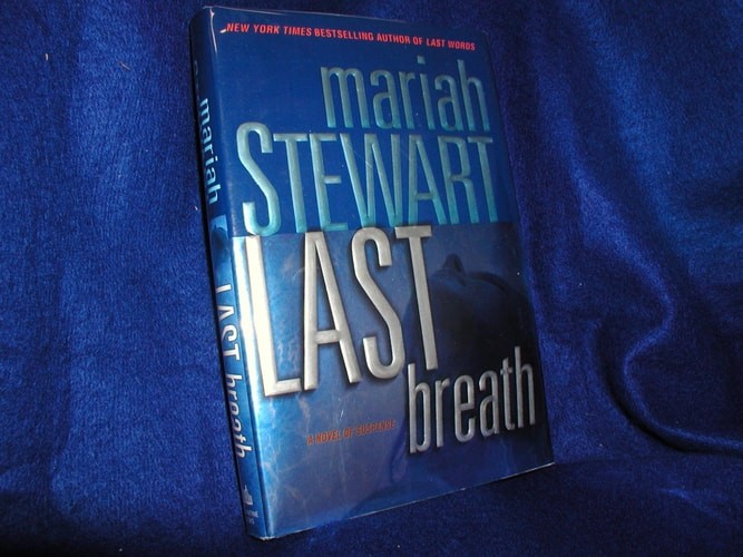Last Breath: A Novel of Suspense by Stewart, Mariah, Acceptable Book