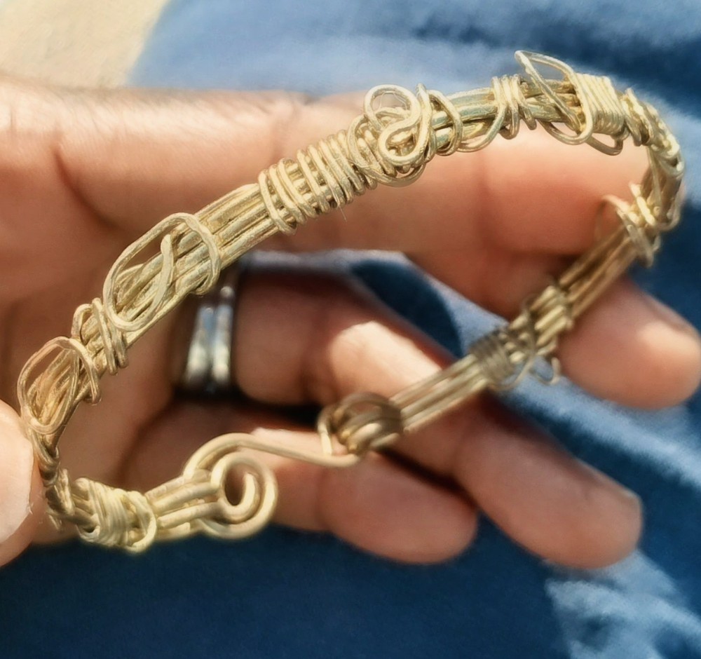 Ancient Pure Gold Brass hand-made Swirling Bracelet