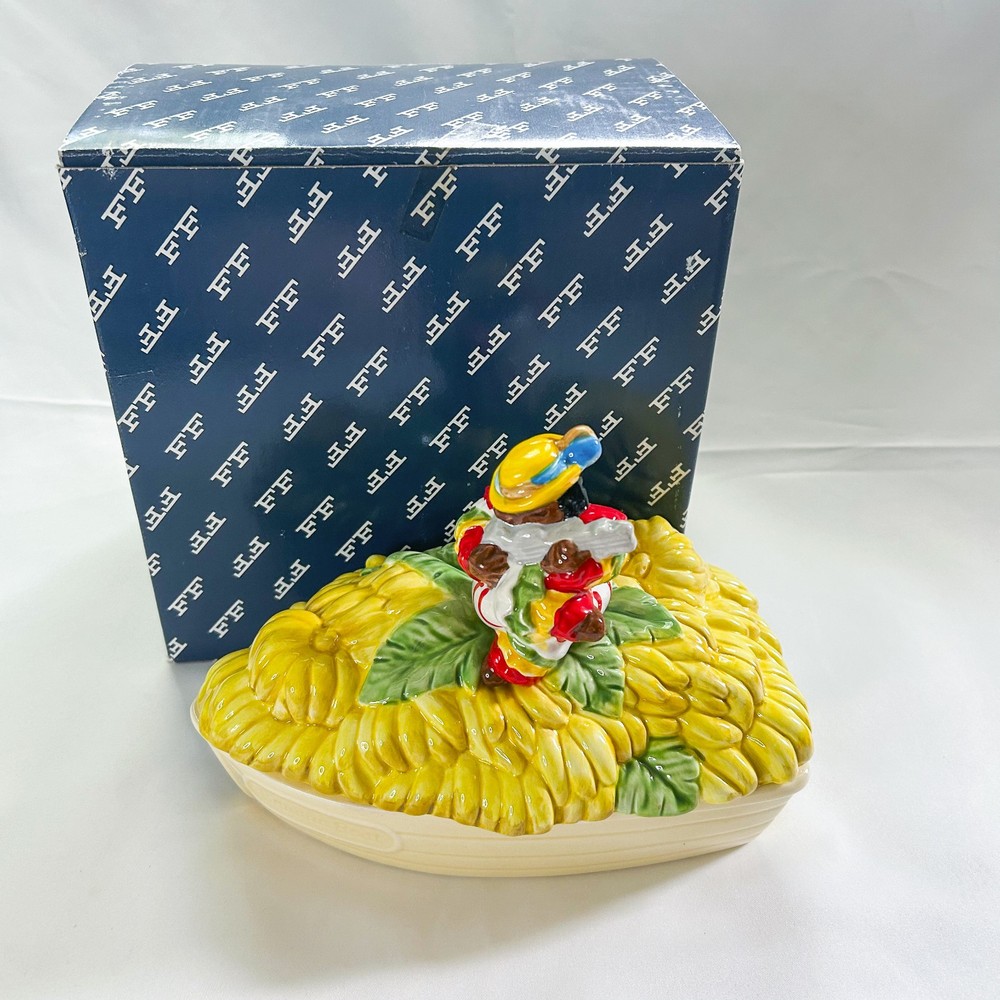 Fitz and Floyd Vintage Red Lacquer Rio Rita Banana Boat Covered Dish Rare Collectible