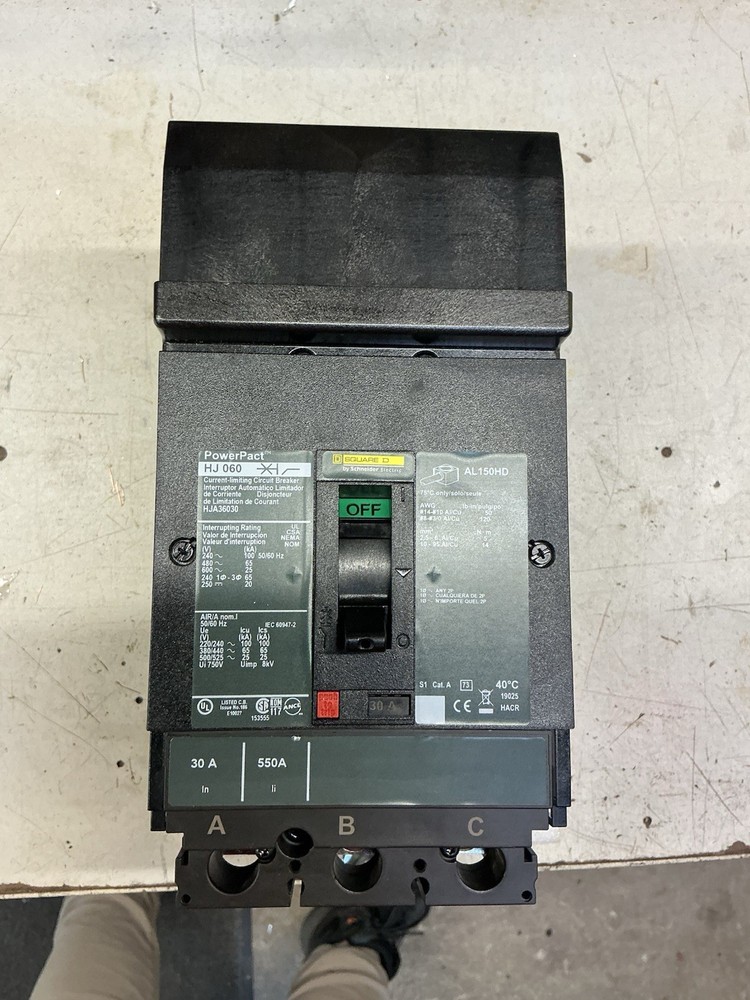 New Square D PowerPact 30 Amp I-Line Circuit Breaker 3P 600 VAC 65kA HJA36030