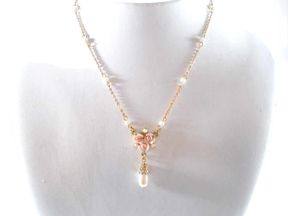 1928 Porcelain Roses Faux Pearl Drop Pendant Station Necklace