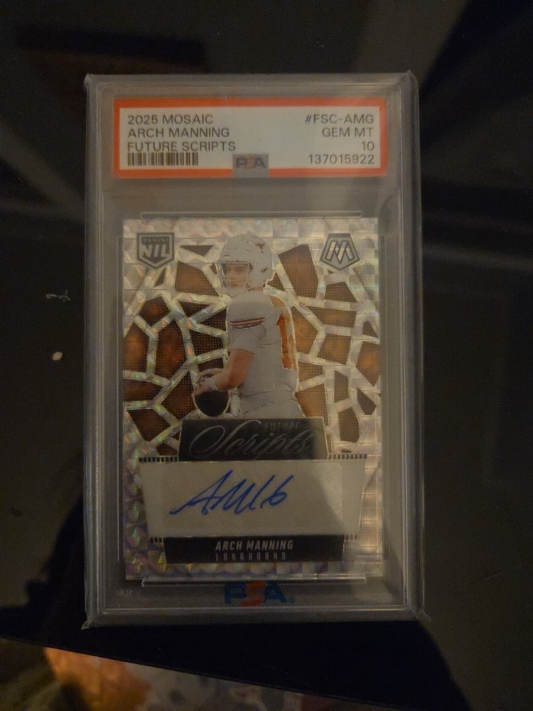 2025 Mosaic #FSC-AMG Arch Manning Future Scripts Auto Texas Longhorns PSA 10