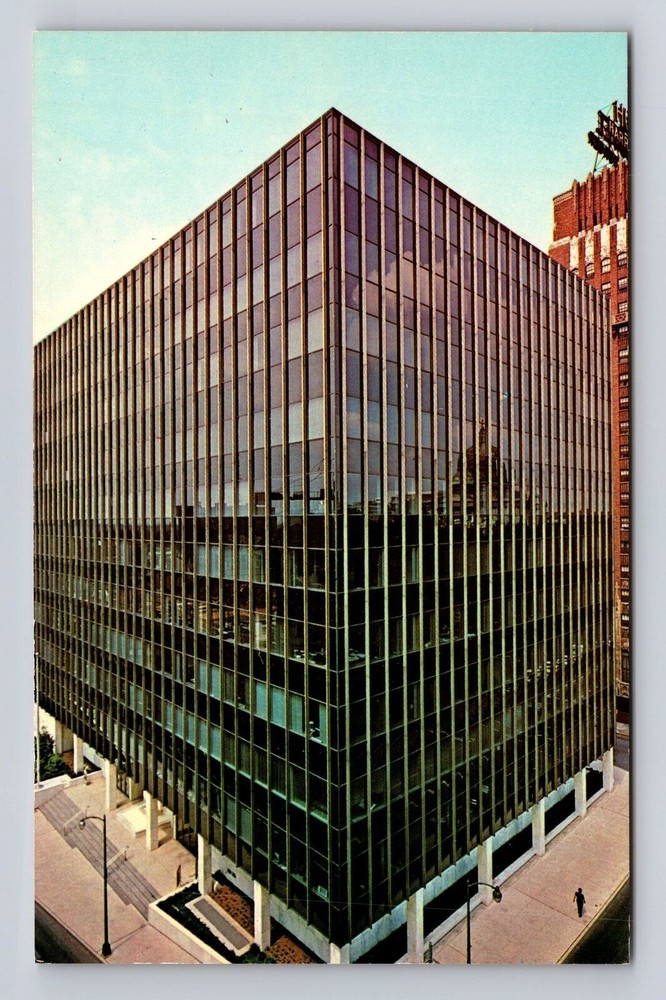 Harrisburg PA-Pennsylvania, Federal Building, Antique Vintage Souvenir Postcard