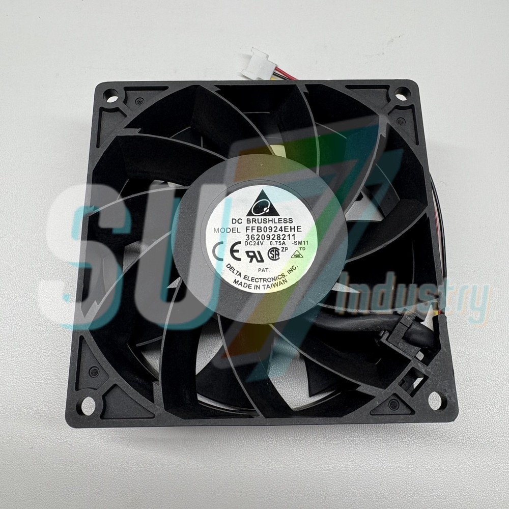 DELTA FFB0924EHE-SM11 DC24V 0.75A 9238 9cm 3 wire cooling fan# 1pcs New In Box