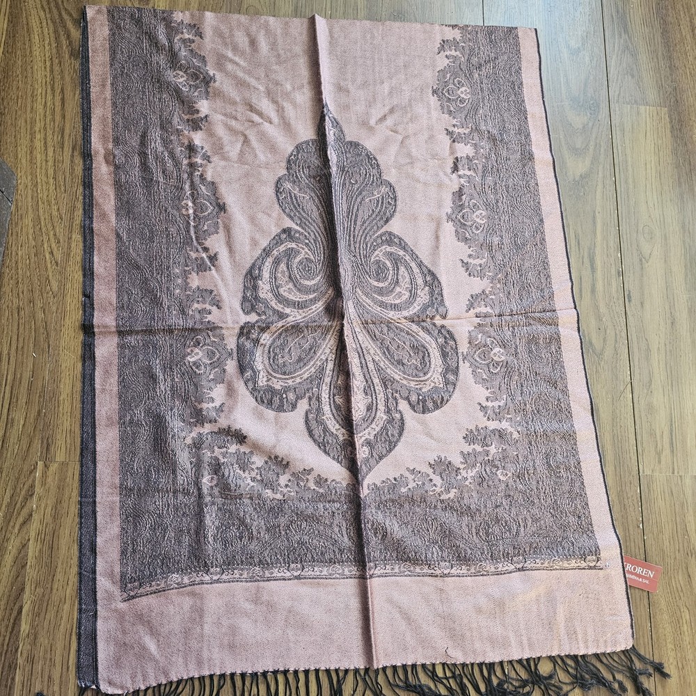 Kroren Pashmina Scarf Shawl with Ornate Fringe 54x36 NWT