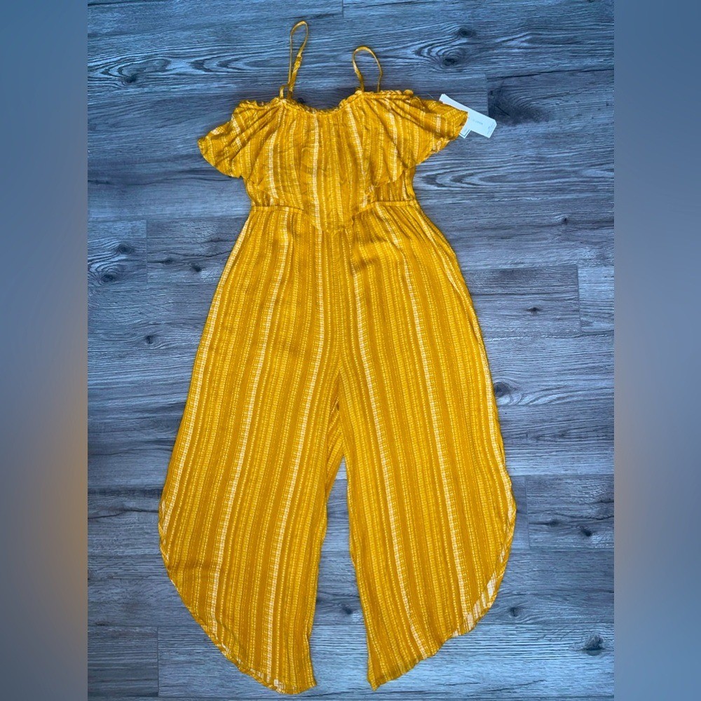 Almost Famous Women's Yellow Jumpsuit / Romper Size Large