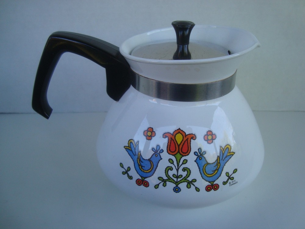 Corning Ware P-104 Country Festival Friendship Blue Birds 6 Cup Lidded Tea Pot