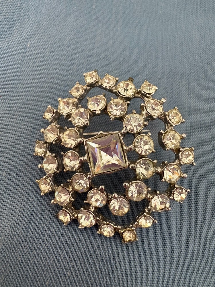 Vintage Clear Rhinestone Brooch Pin