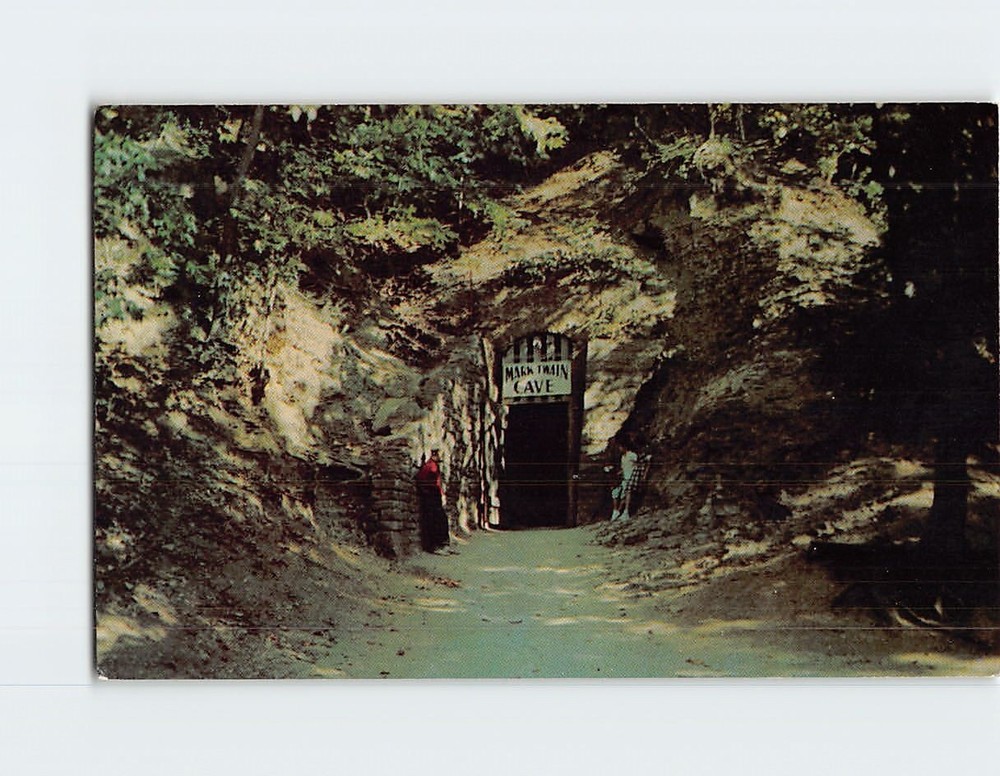 Postcard Entrance To Mark Twain Cave Hannibal Missouri