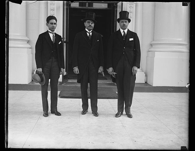 Photo:Washington DC White House Visitors 1927 Men in Top Hats