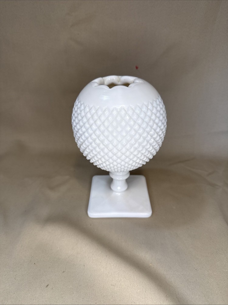Vintage Westmoreland English Hobnail Milk Glass Ivy Ball Pedestal Vase 7
