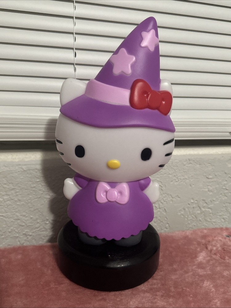 Hello Kitty 12-Inch Purple Pink Witch Halloween Lighted Yard Blow Mold
