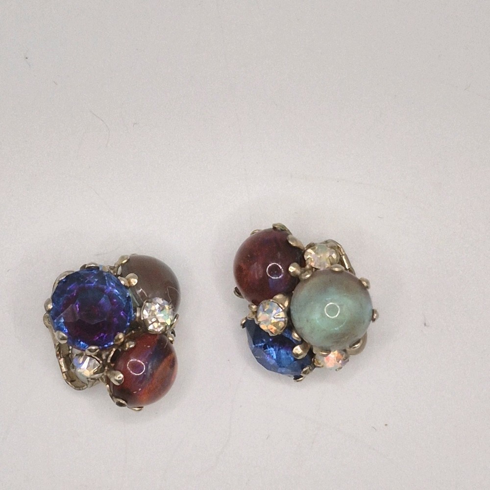 VTG Signed Vogue Clip On Earrings Multicolor Glass Bead Rhinestone Cluster