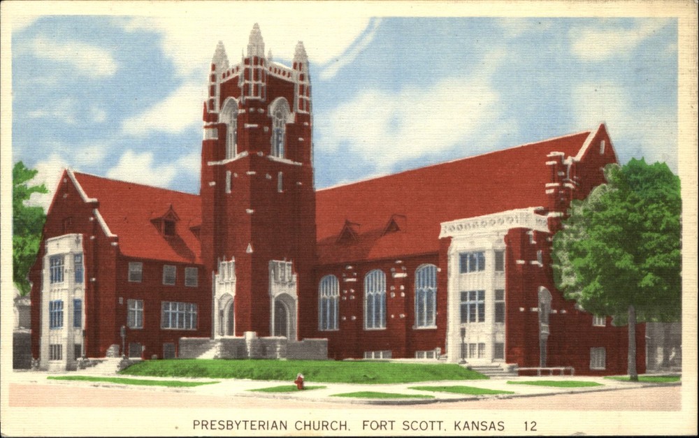 Presbyterian Church ~ Fort Scott Kansas KS ~ 1930s linen vintage postcard