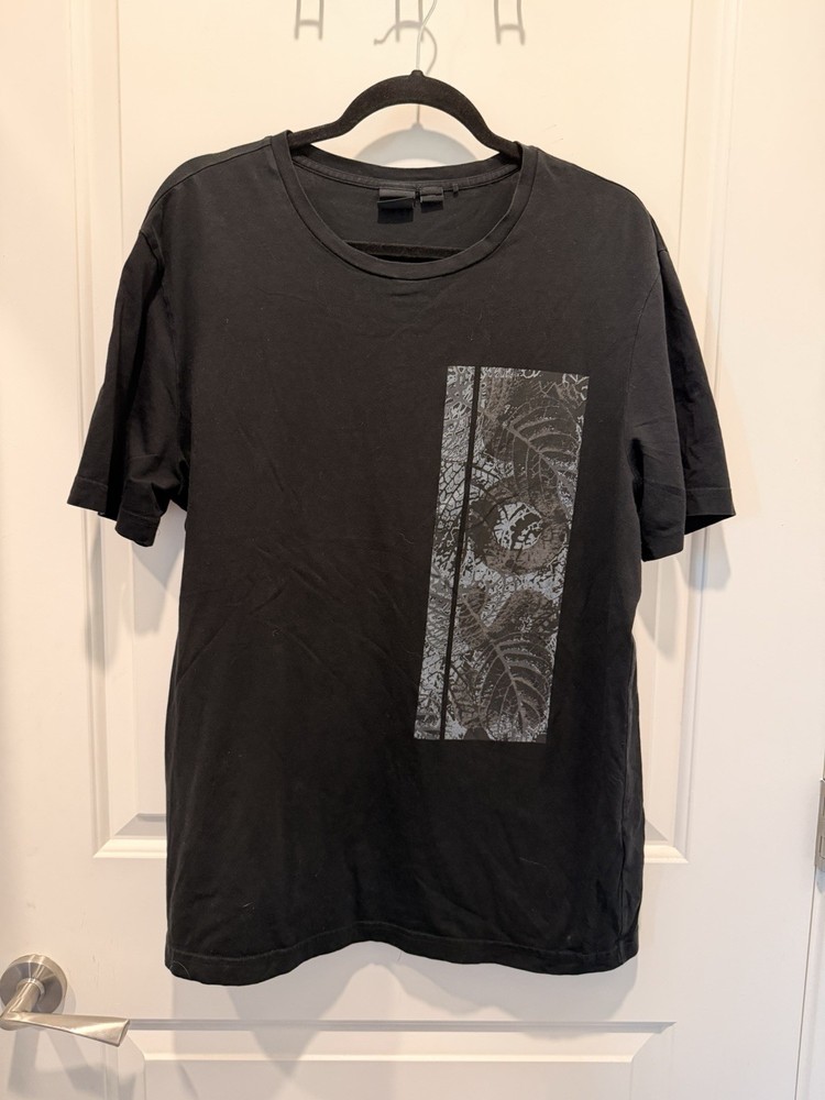 Hugo Boss Graphic Print T-Shirt Men’s Black XL