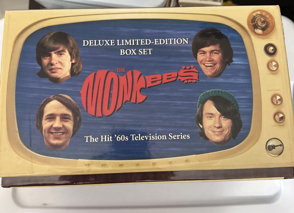 The Monkees Deluxe Limited-Edition 21 VHS Tapes Box Set TV Series