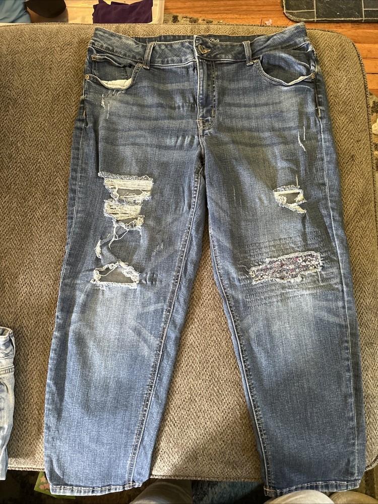 Maurices Women's Jeans Size 16W Cropped