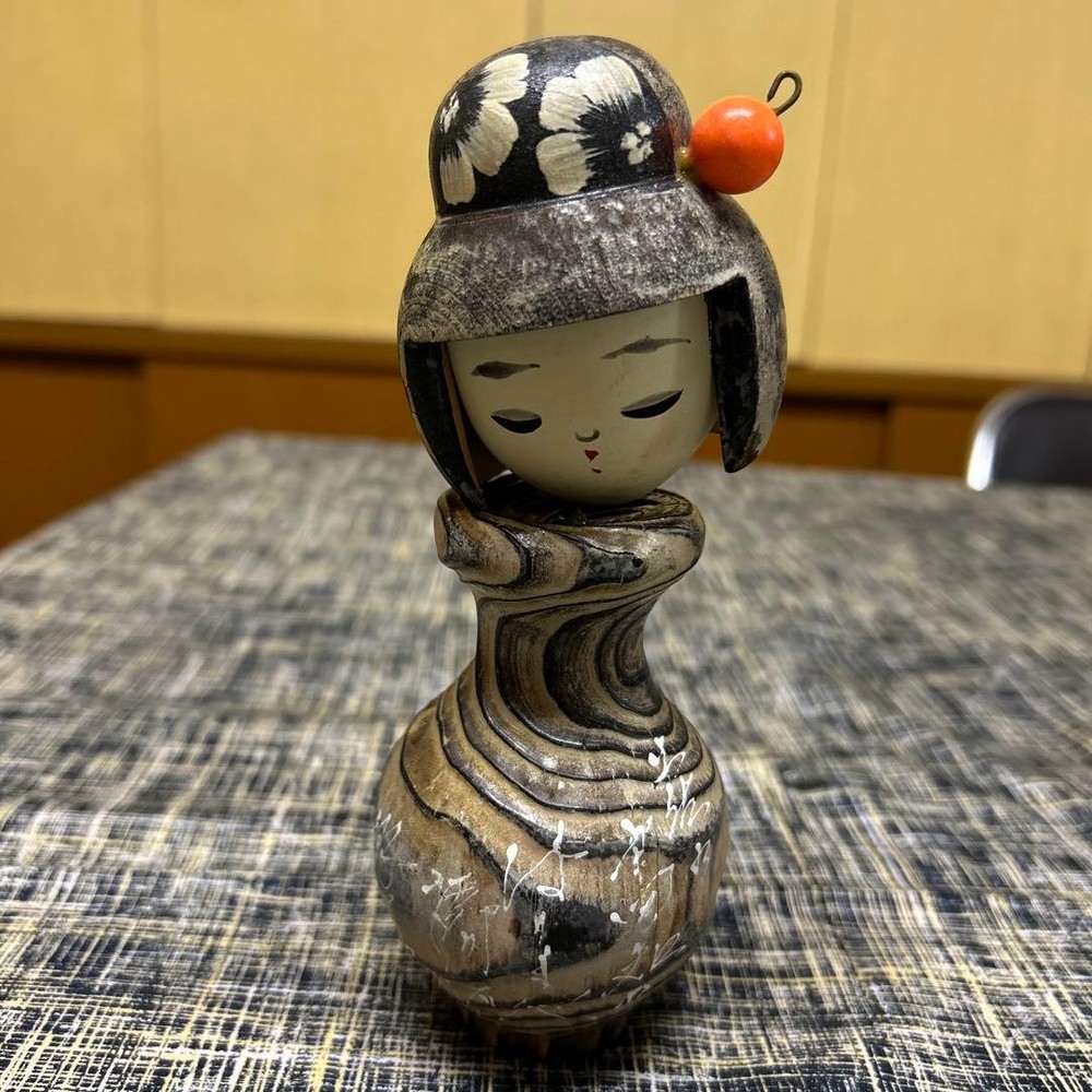Kokeshi Wooden Doll Vintage Striped Black White 17.5cm Harimaya Bridge