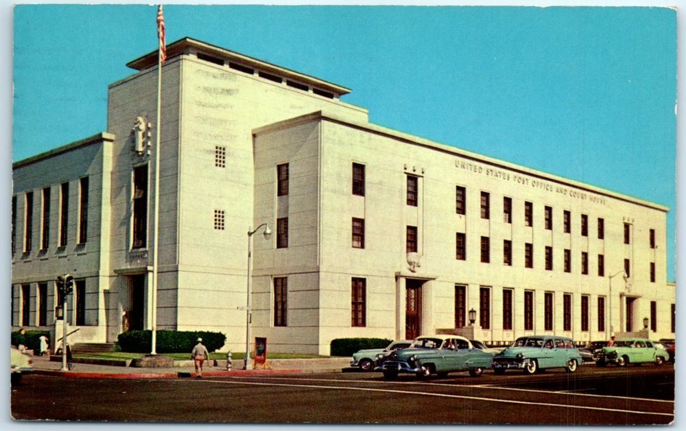 Postcard - United States Post Office and Court House, Fresno, California