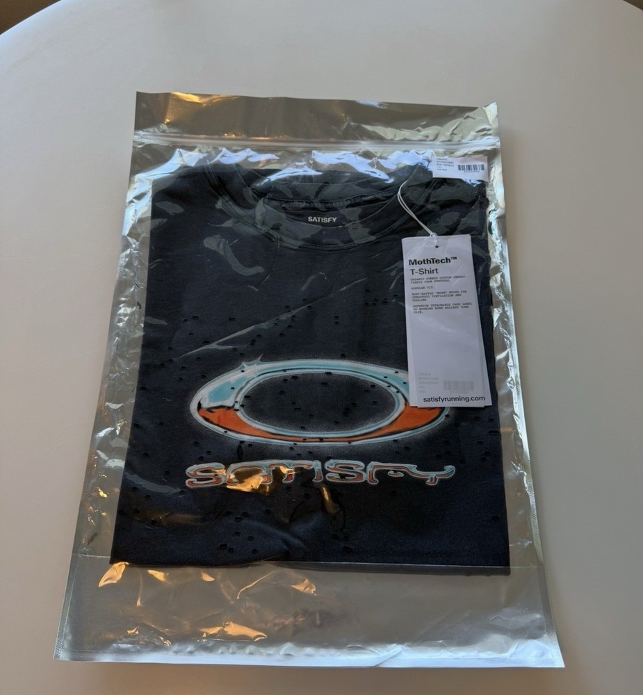 Oakley Satisfy T Shirt Moth XL Black New In Bag