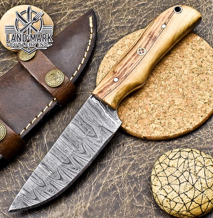 BEAUTIFUL CUSTOM DAMASCUS HANDE MADE HUNTING SKINNER KNIFE OLIVE WOOD HANDLE