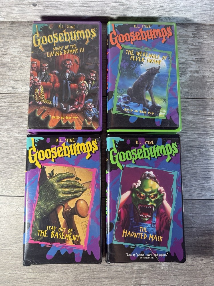 Goosebumps VHS: Night Of The Living Dummy 3 III Haunted Mask Werewolf Clam Shell