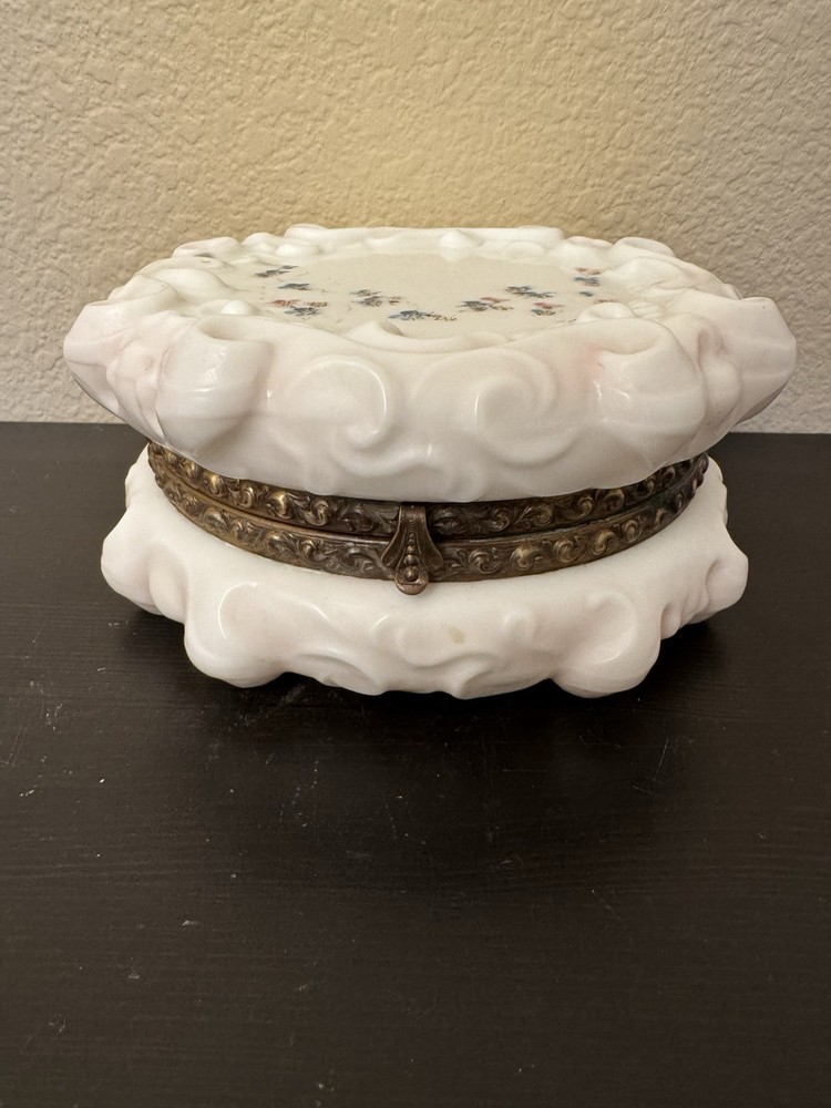 Antique Victorian Wavecrest Style Floral Decorated Art Glass Keepsake Jewel Box