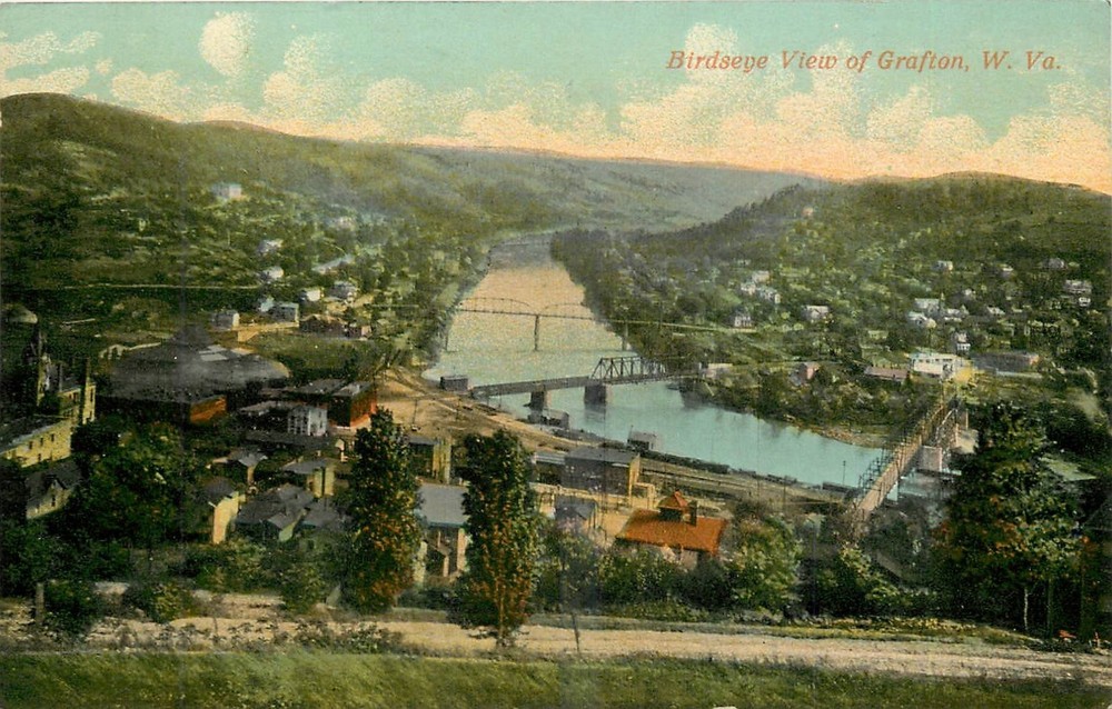 c1910 Grafton West Virginia Birdseye View #23488 Postcard 26-4060