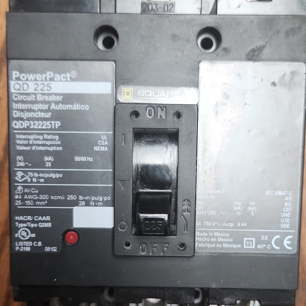 Square D PowerPact QD 225 Circuit Breaker QDP32225TP 225A 240V 3-Pole HACR Rated