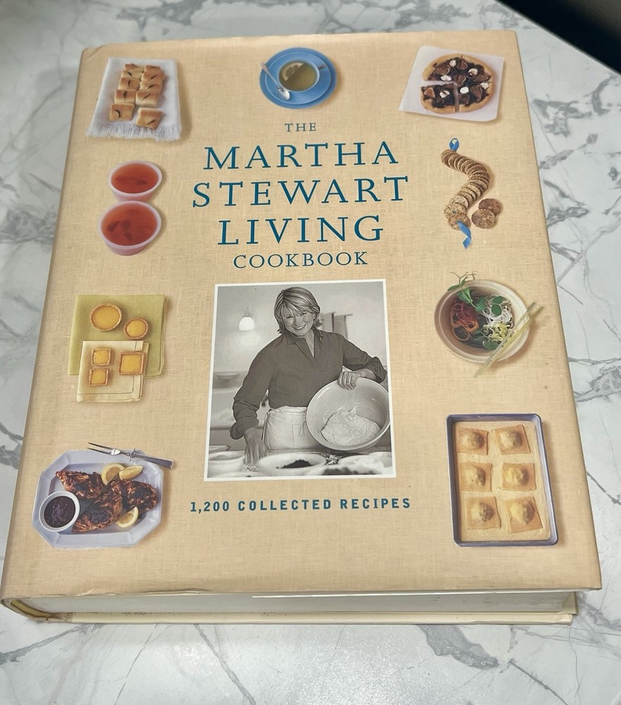 The Martha Stewart Living Cookbook by Martha Stewart (2000, Hardcover)