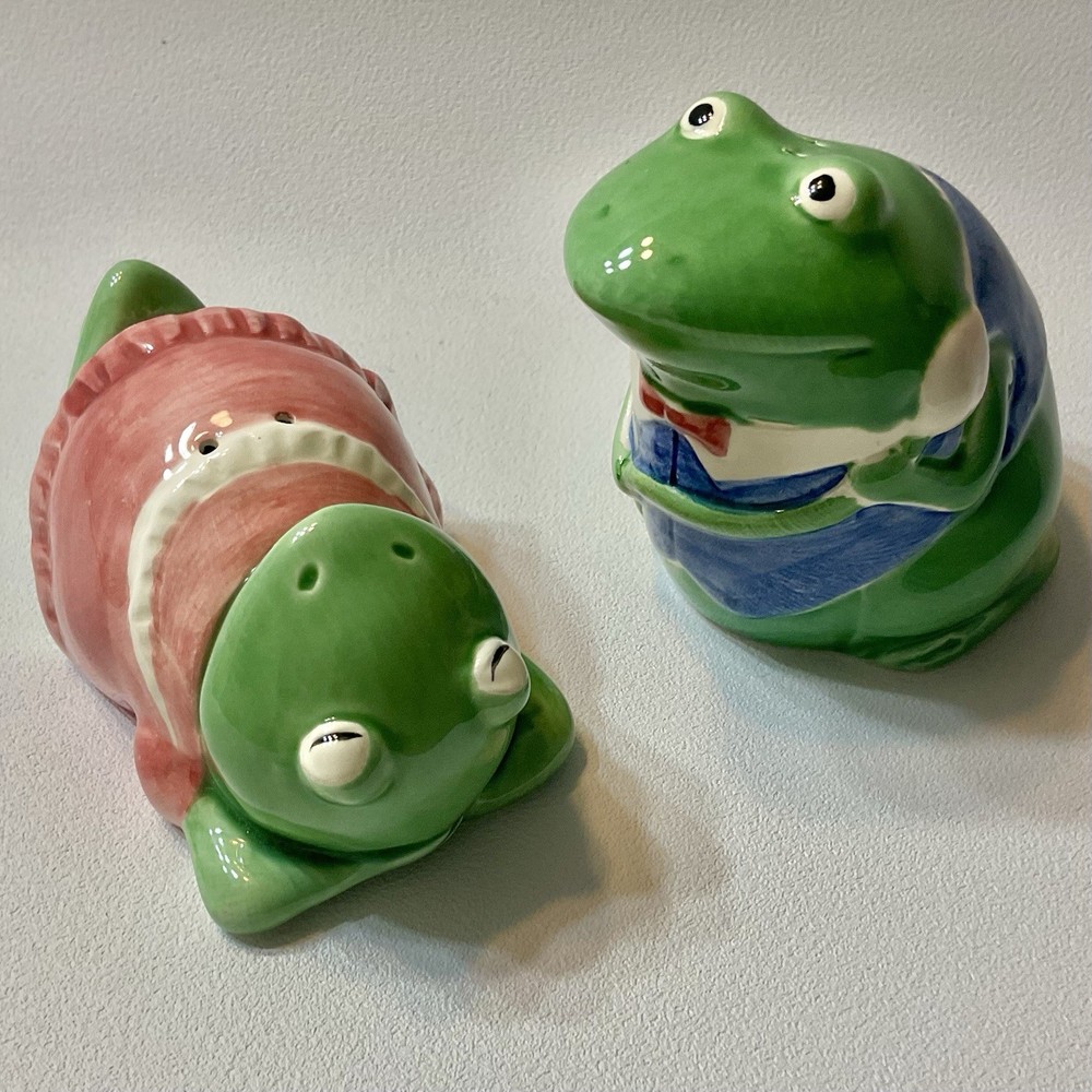 Vintage Otagiri Japan Mary Ann Baker Ceramic Frog Salt And Pepper Shaker Set