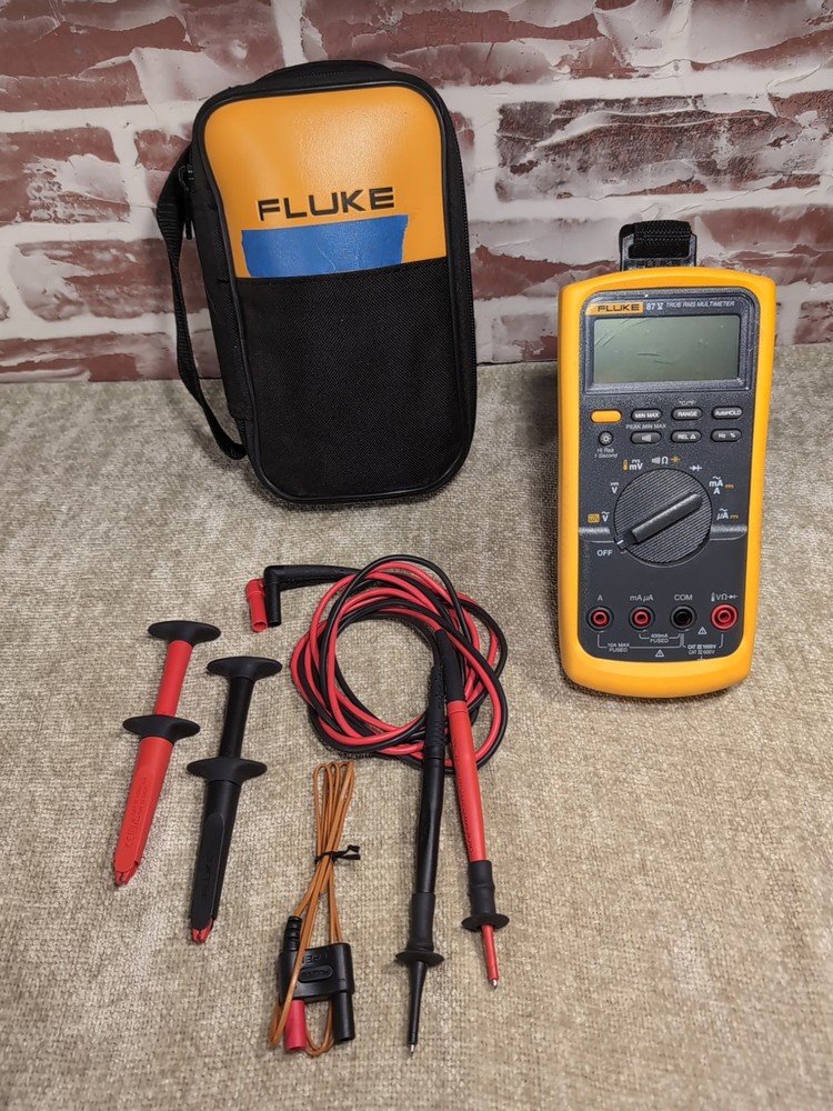 Fluke 87V True RMS Digital Multimeter Combo Set w extras