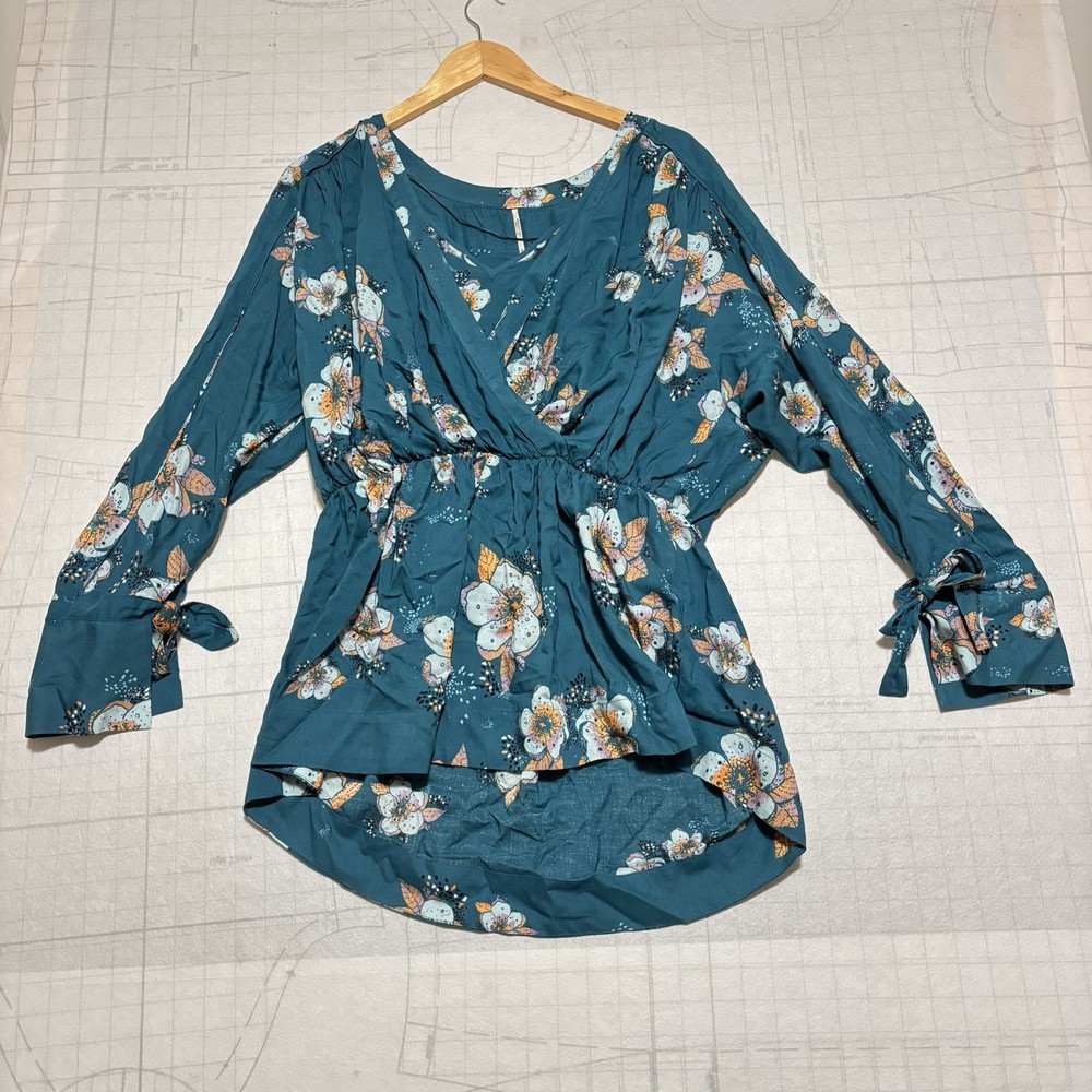 Free People Top Womens Small Floral Long  Sleeve Tunic Blouse Boho V Neck Blue