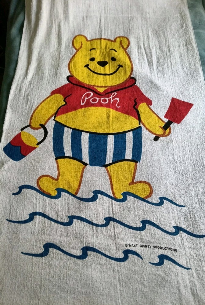 Vintage Walt Disney Winnie the Pooh Beach Towel 36x63