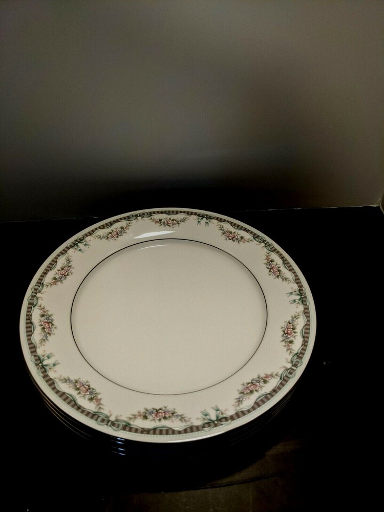 Noritake Legendary Blank Fine China Bridal Ribbon # 4027 Dinner Plate Set  2-of