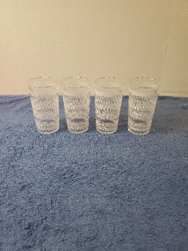Vintage Mid-Century Glassware Whimsical White Scallop Pattern Set Of 4 MCM